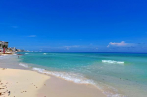Beach, fun & relax at the Hotel Zone in Cancun